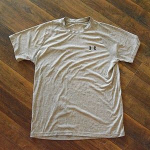 UNDER ARMOUR Loose Fit Tee